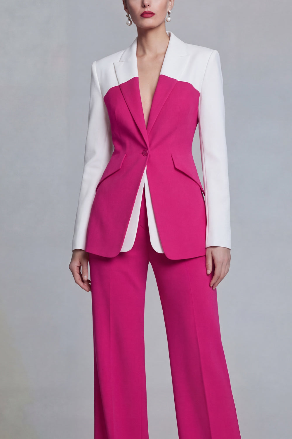 Black 2 Piece Peaked Lapel Slim Fit Women Suits